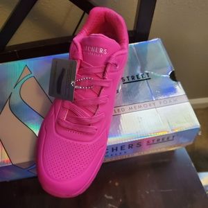 Womens Skechers Street Sneakers Size 8 Hot Pink